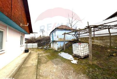 Casă cu 3 camere cu Teren 913 Mp în Gârleni - 9