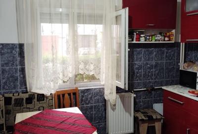 Apartament cu 3 camere decomandat în Rogerius - 2