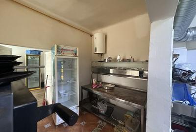 Casă cu 4 camere cu Teren 100 Mp în Central