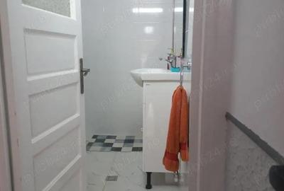 Casă cu 6 camere cu Teren 170 Mp în Tomis I - 1