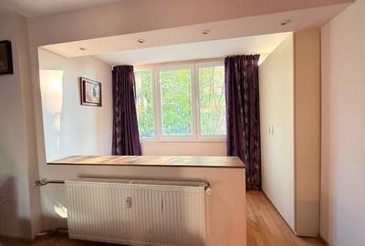 Apartament cu 2 camere semidecomandat, mobilat în Titan