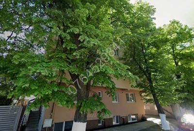 Gorjului- Militari, Str. Cetatea de Balta, bl. 2020,10min. metrou Gorjului - 1