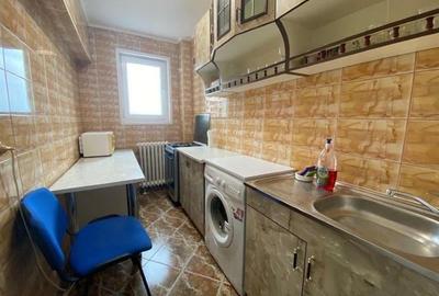 Garsonira, Banu Manta, - 3