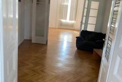 Casa individuala de inchiriat pentru sediu firma sau gradini?a zona Lunei - 1