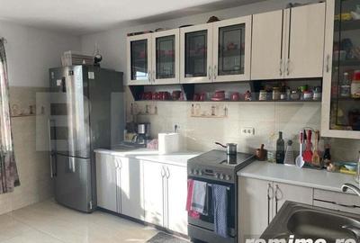 Casă cu 4 camere cu Teren 1000 Mp în Șcheia - 1