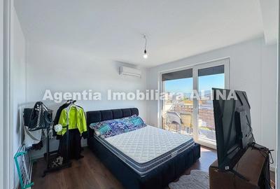 Apartament cu 2 camere decomandat în 22 Decembrie - 18