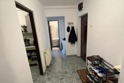 Apartament cu 2 camere decomandat în Milcov - 2