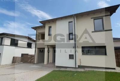 Casă cu 4 camere cu Teren 440 Mp în Dezmir