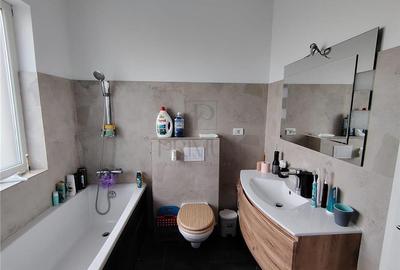 Duplex cu 4 camere cu Canalizare în Moșnița Nouă - 10