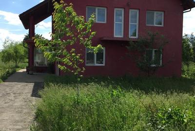 Casă cu 6 camere în Urleta - 8