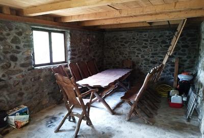 Casă cu 3 camere cu Teren 5200 Mp în Schela - 8