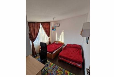 Apartament cu 4 camere semidecomandat în Apărătorii Patriei - 2