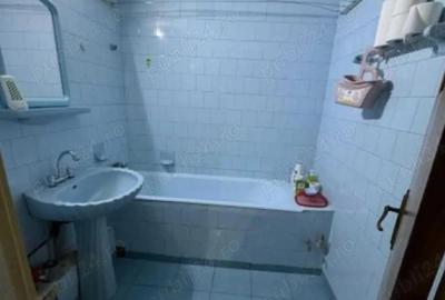Aparatorii Patriei metrou,ap 2 camere,cf1 bloc 1984,dec 73.000euro - 5
