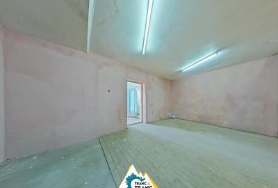 Casa de renovat cu 3 camere cu teren generos in Zadareni Casa de renovat cu 3 camere cu teren generos in Zadareni - 6