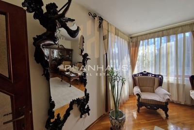 Casă de vânzare, zona Parc Municipal Regina Maria - 12