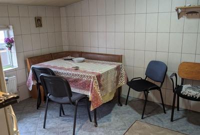 Casă cu 1 camere cu Teren 320 Mp în Central - 1