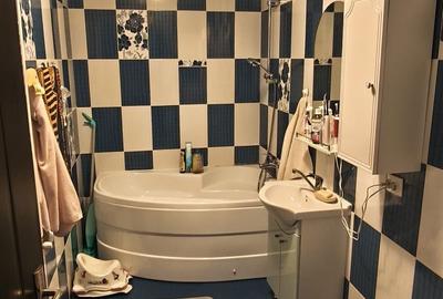 Apartament cu 3 camere decomandat în Central - 8