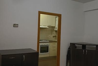 Garsoniera moderna - zona Turnisor, 30 mp + balcon, parcare inclusa - 9