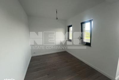 Casă cu 4 camere cu Teren 350 Mp în Mitocu Dragomirnei - 2