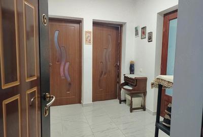 Apartament cu 2 camere decomandat în Tărtășești - 7