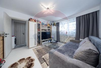 Apartament cu 3 camere de vânzare în zona Electroprecizia - 2