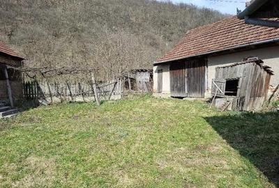 Casă cu 4 camere cu Teren 4 Mp în Stâncești - 9