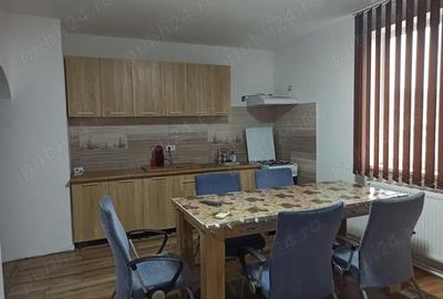 Apartament cu 6 camere în Tecuci - 2