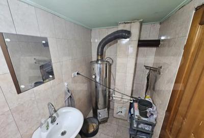 Casă cu 3 camere cu Teren 2805 Mp în Central - 7