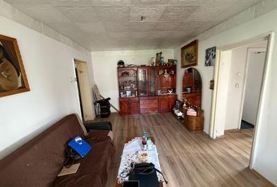 Apartament cu 3 camere decomandat în Decebal - 5