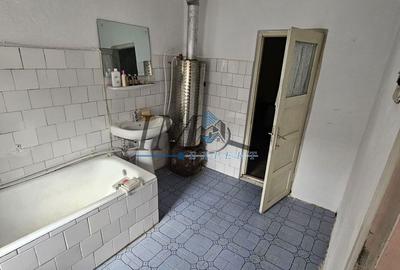 Casă cu 4 camere cu Teren 1500 Mp în Cristian - 4