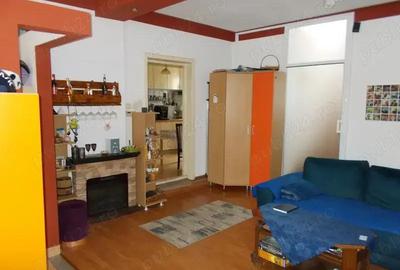 Casă cu 6 camere în Central - 20