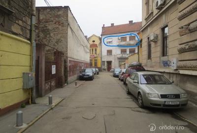 Vând Apartament cu 3 camere Ultracentral - 1