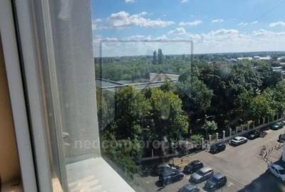 Vanzare apartament 3 camere - 2