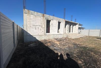Casa plan parter, 600 mp, 115 mp utili, Metro - 4