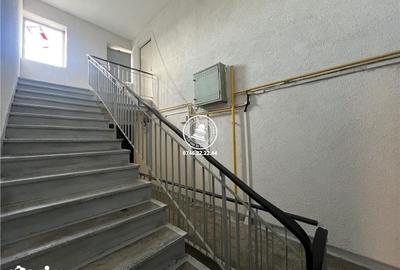 Apartament cu 3 camere decomandat în Nicolina - 4