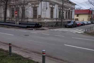 Casă individuală cu 10 camere cu Teren 978 Mp în Central - 4