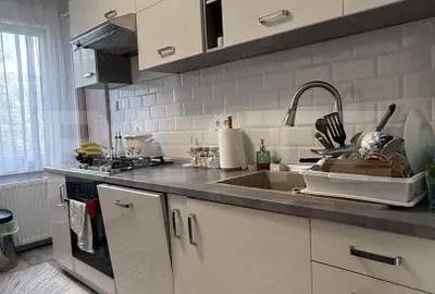 Apartament cu 2 camere decomandat în Tudor