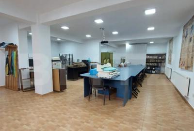 Casă cu 4 camere cu Teren 550 Mp în Central - 16