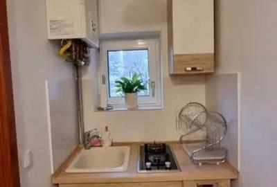 Garsonieră decomandată în Central - 4