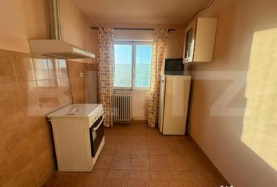 Apartament cu 3 camere semidecomandat în Central - 8