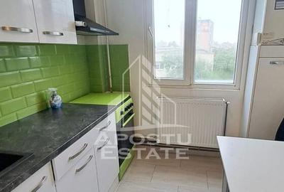 Apartament cu 3 camere decomandat, mobilat în Circumvalațiunii - 12