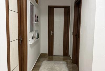 Apartament cu 3 camere decomandat în Central - 3