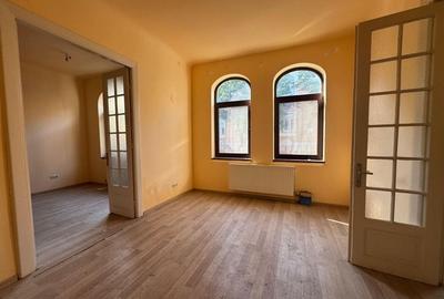 VILĂ CU POTENȚIAL MULTIPLU| CALEA DOROBANȚI - 8