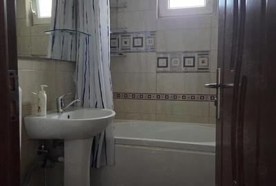 Apartament cu 2 camere semidecomandat în Central - 1