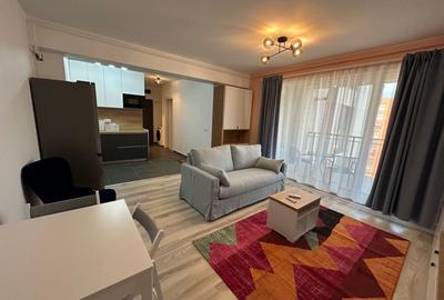 Apartament cu 3 camere decomandat în Lipovei