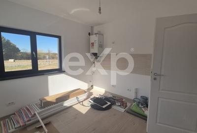 Casă individuală cu 5 camere cu Canalizare în Albota - 2