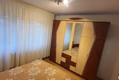 Apartament cu 3 camere decomandat în Torontalului - 2