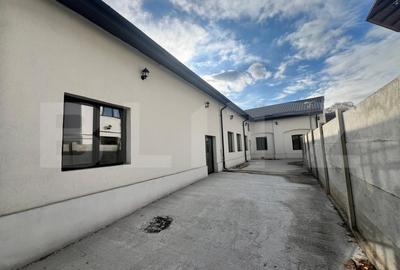 Spațiu comercial, de 140 mp, în Central - 3