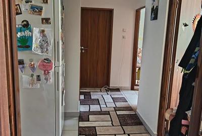 Apartament cu 2 camere decomandat în Girocului - 2