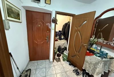 Apartament 3 camere, decomandat, 63mp, Valea Rosie, zona Spitalul Militar. - 9